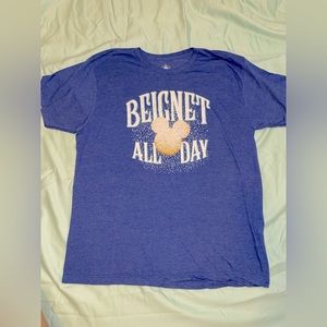 Beignet All Day Blue Disney Graphic Tee. size XL